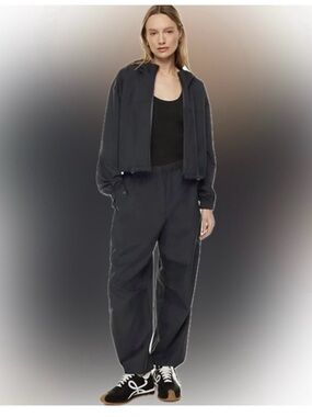 Babaton Women’s Emerson Wide-Leg Track Pants in black